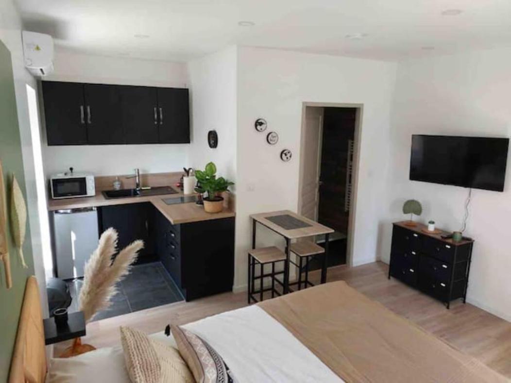 Le Savane Appartement Vesoul Buitenkant foto